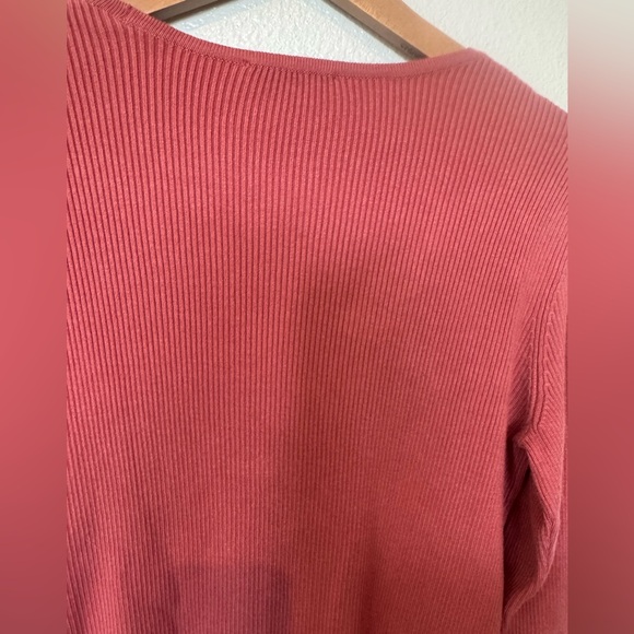 Coldwater Creek Women’s M Sweater Rose Pink Viscose Blend Ribbed Classic Career - Picture 4 of 10